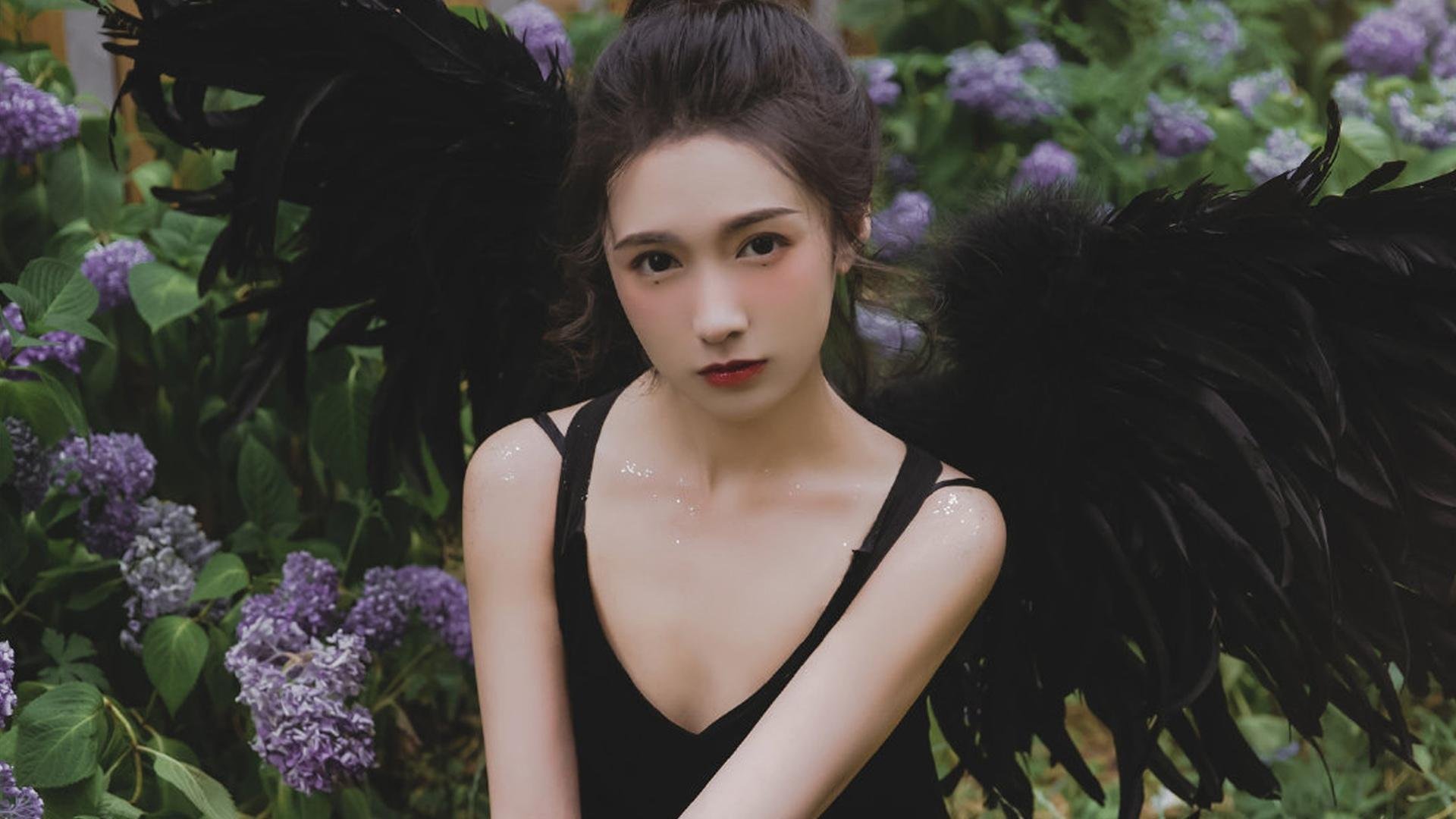 霍特·巴雷特：进攻中球场视野和精准传球令全黑队如虎添翼，霍雷巴格顿